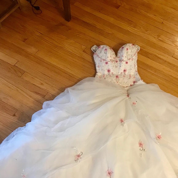 pink/white off-shoulder quinceanera ball dress - Picture 6 of 16
